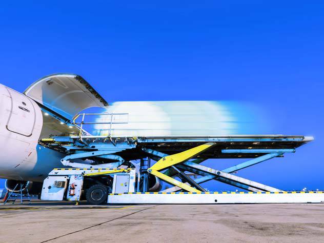 Air Logistics - air freight shipping services | Kuehne+Nagel